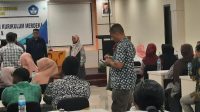 kadis p dan p keerom, saat buka Bimtek Kurikulum Merdeka